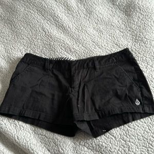 Womens volcom shorts size 5 black